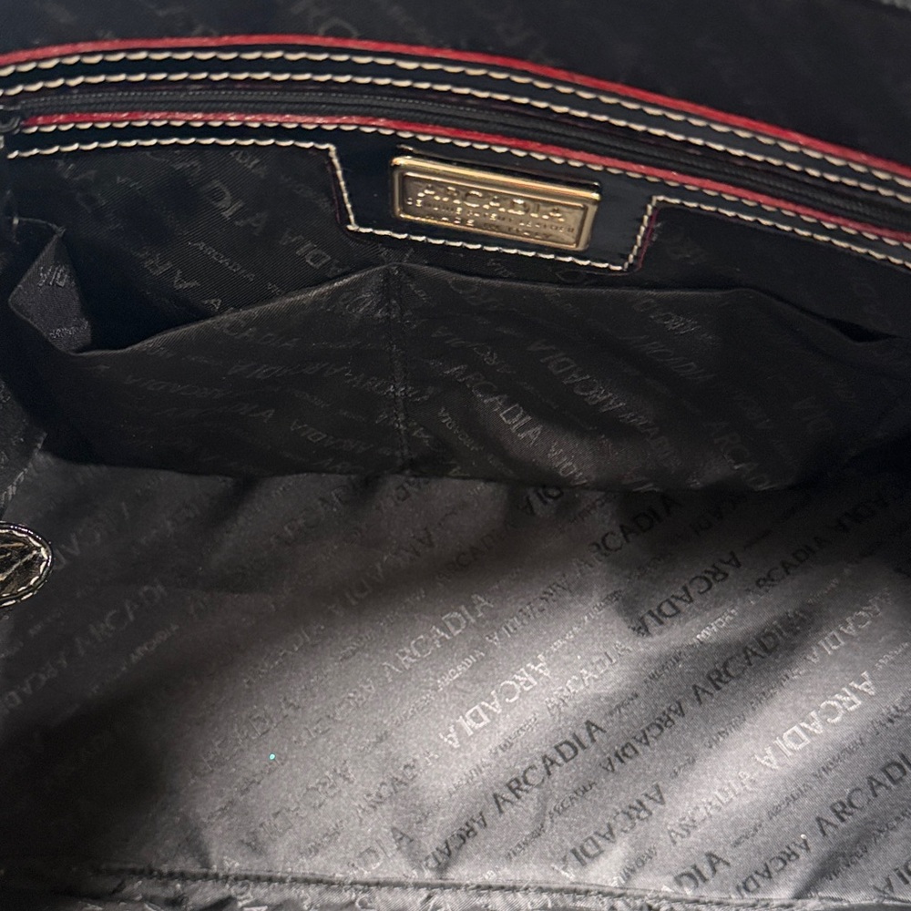 Arcadia Black Patent Leather Handbag - Picture 7 of 11